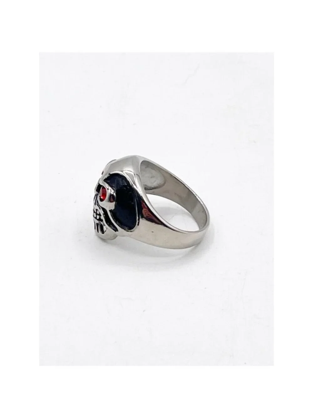Skull Ring Red Crystal Eyes Gothic Biker Punk Silver Tone Signet Size 13 Unisex